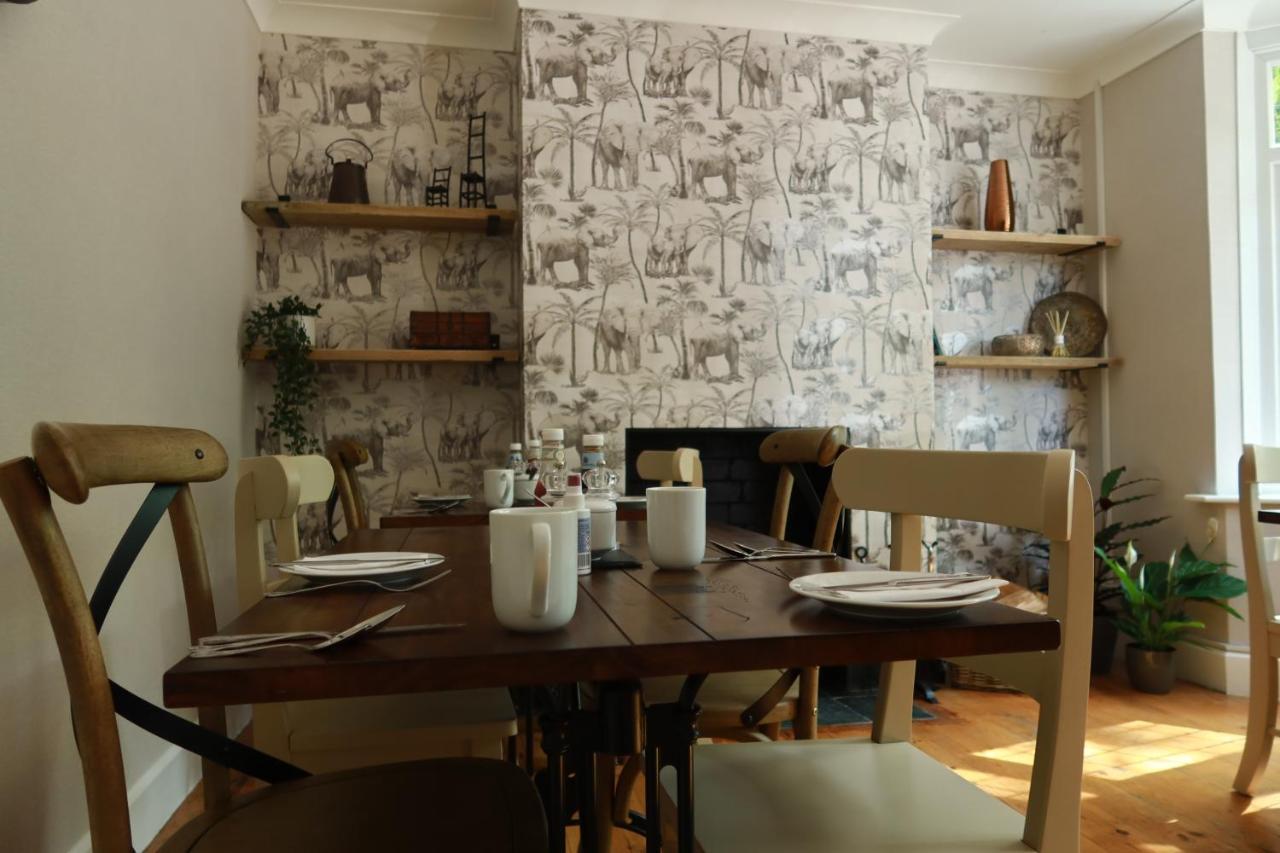 באנבורי Avonlea Guest House מראה חיצוני תמונה