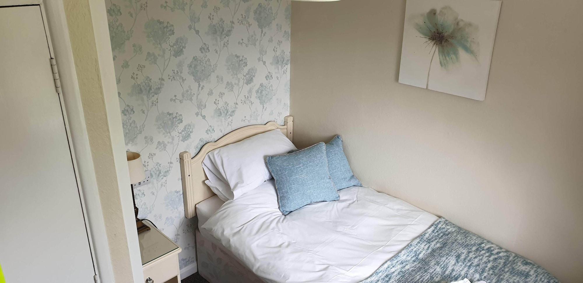 באנבורי Avonlea Guest House מראה חיצוני תמונה