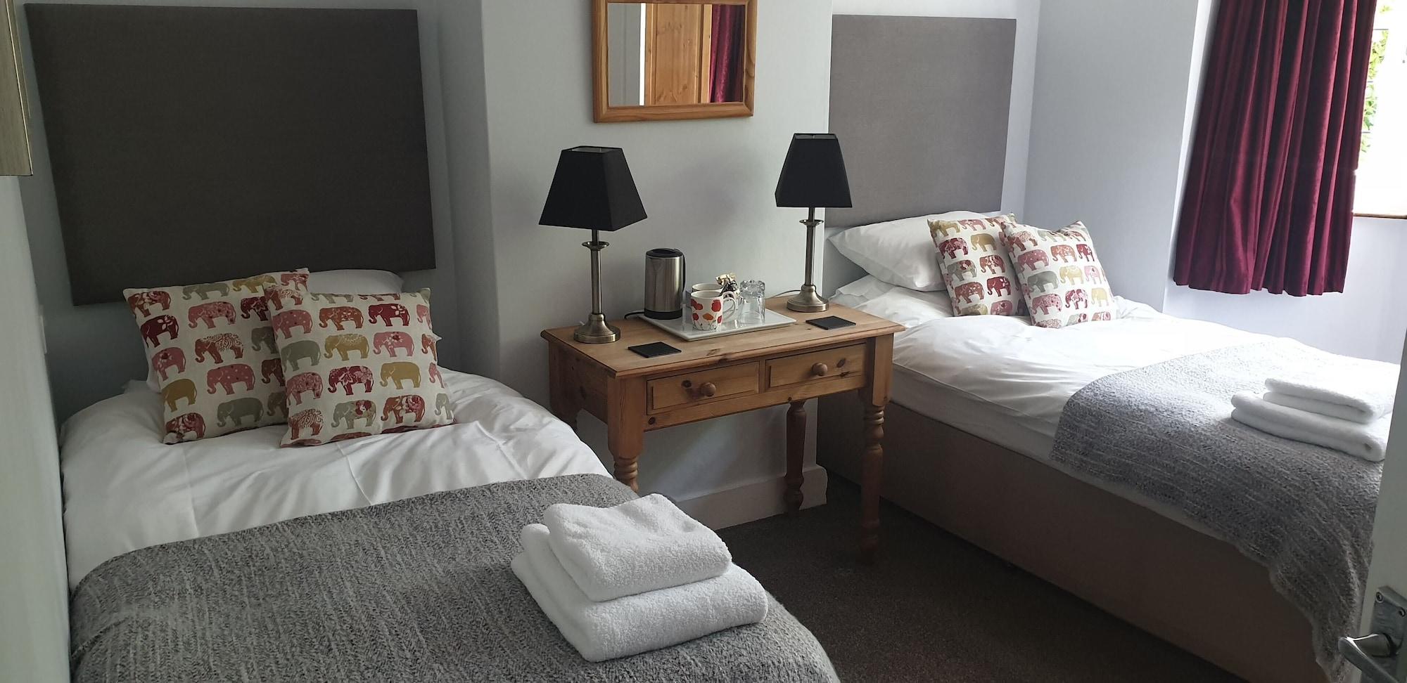 באנבורי Avonlea Guest House מראה חיצוני תמונה