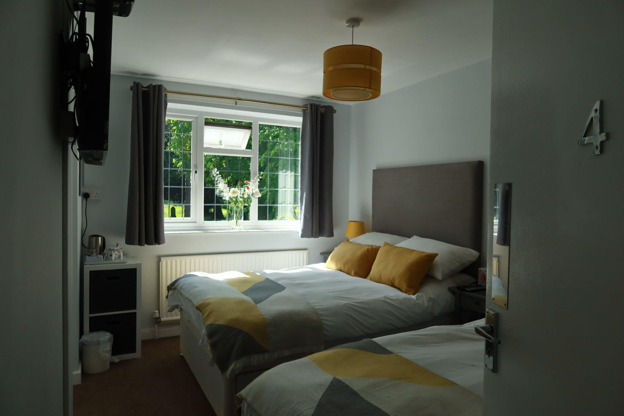 באנבורי Avonlea Guest House מראה חיצוני תמונה